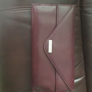Etienne Aigner wallet