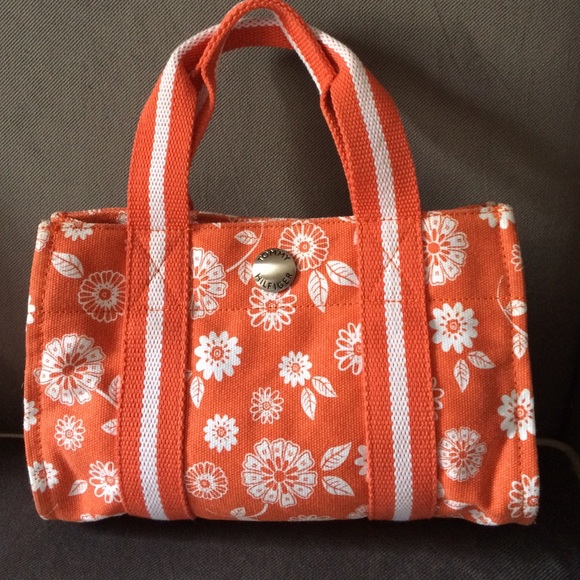 TOMMY HILFIGER coral/orange purse