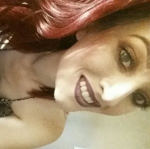 Meet your Posher, Briana