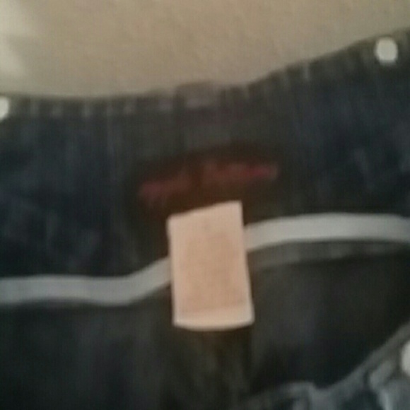 Applebottom capris - Picture 3 of 4