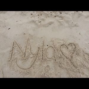 Meet your Posher, Nyka