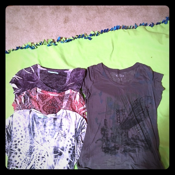 Maurice's xl tees bundle all 4 for 12$