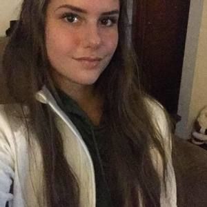 Meet your Posher, Arielle