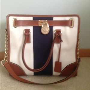Beautiful Michael Kors large Hamilton bag.