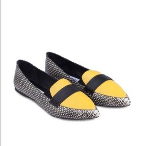 Brand New Steve Madden Flats