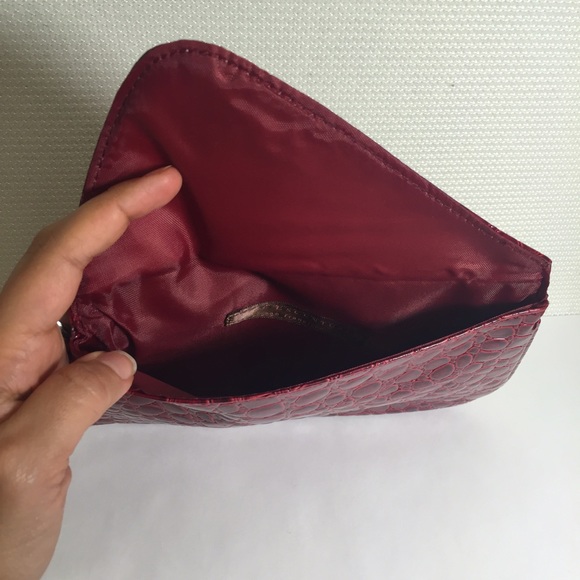 Red Bare Escentuals Makeup Case - Picture 2 of 2