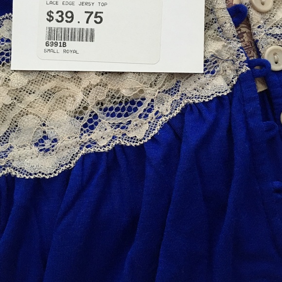 NWT Royal Blue and Ivory lace top - Picture 2 of 4