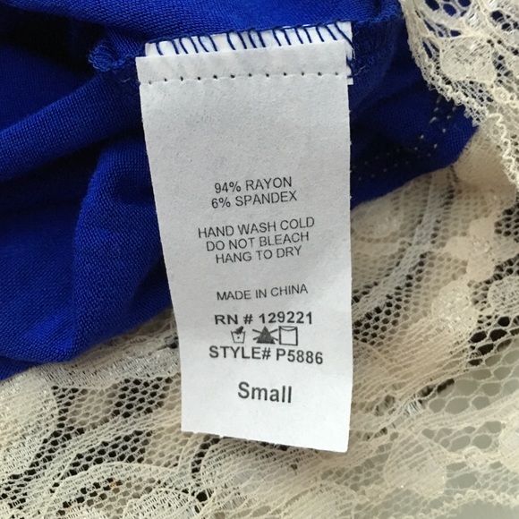 NWT Royal Blue and Ivory lace top - Picture 4 of 4