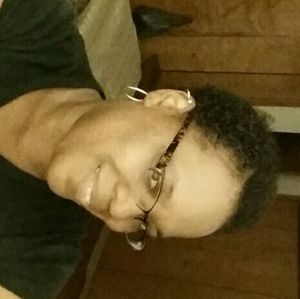 Meet your Posher, Francine