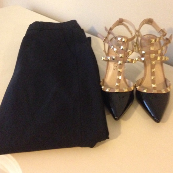 Banana Republic WOOL dress pants. Like new!