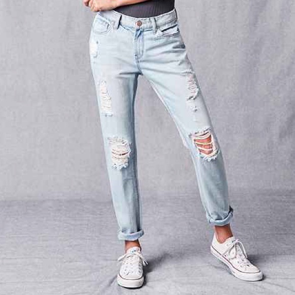 Urban Outfitters Denim - BDG urban outfitters boyfriend jeans
