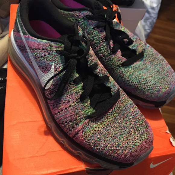 Authentic Nike air max fly knit women's!