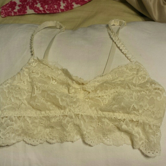 Women's Off white bralette