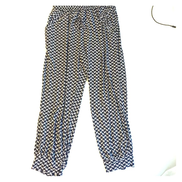 Black Aladdin pants with white leaves