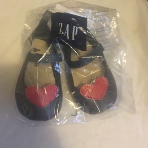 Girl baby shoes size 12-18 months