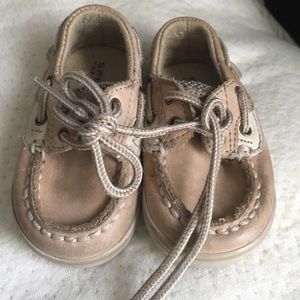 Baby sperrys