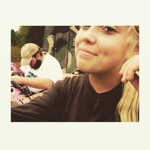 Meet your Posher, Lauren