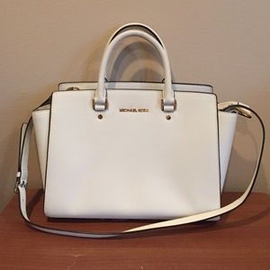 Michael Kors Selma Saffiano Leather Large White