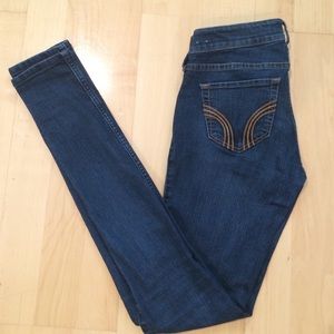 Hollister Dark Wash Skinny Jeans