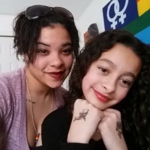 Meet your Posher, Izzy