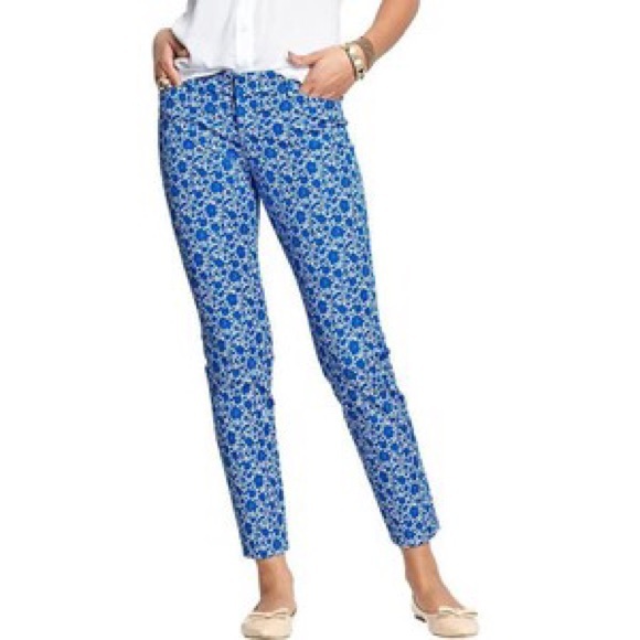Old Navy Pants - Blue and white floral pixie pants