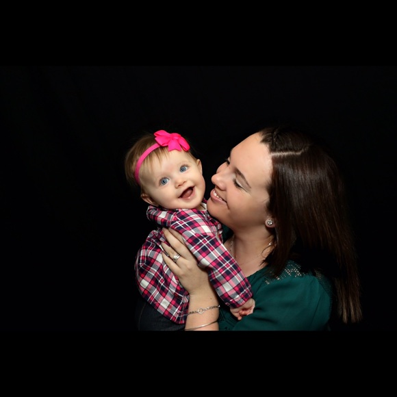 Meet your Posher, Melissa - Picture 1 of 1