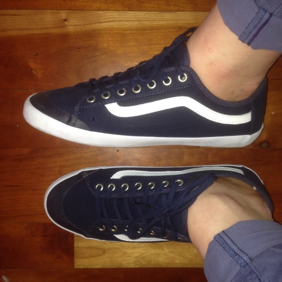 Brand New Canvas "Old School" Vans