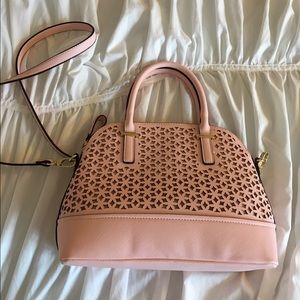 **SOLD** light pink flower cut out satchel
