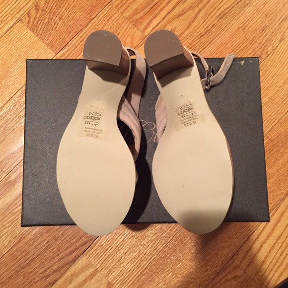 Jcrew Marcie Sandy Brown Suede Heel SZ 6 - Picture 3 of 4