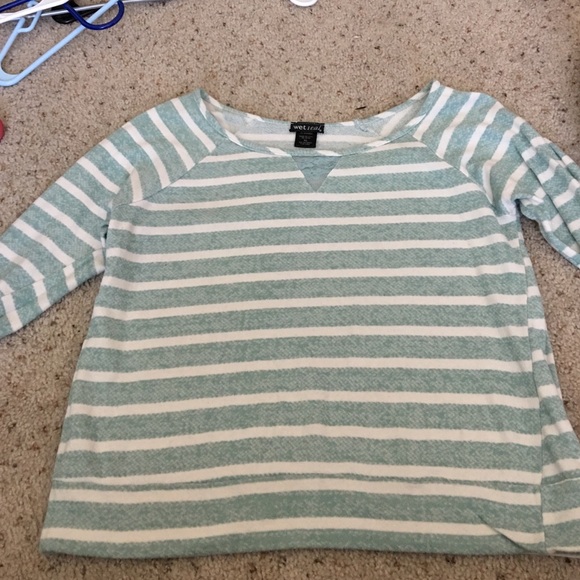 Wet seal shirt