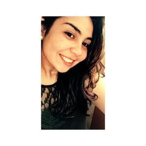 Meet your Posher, Lucila