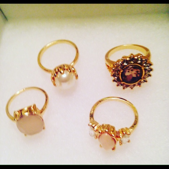 Gold Ring Set