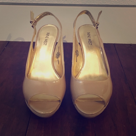 Nine West Nude Low Heel