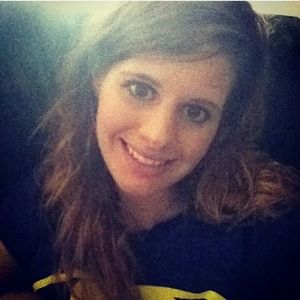 Meet your Posher, Alisha