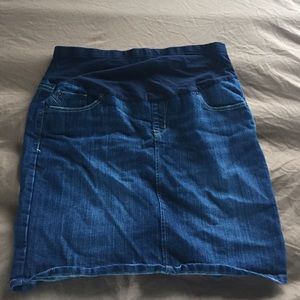 Denim maternity skirt Great for fall with boots!!