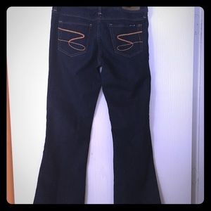 Seven jeans. Super comfy! Nice dress up jeans.