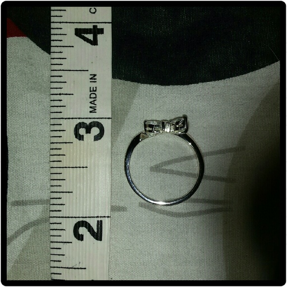 SOLD Butterfly Ring - Picture 2 of 4