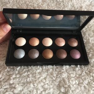 Elf eyeshadow palette