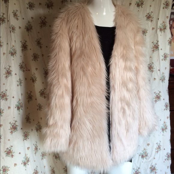 Forever 21 mauve fluffy coat