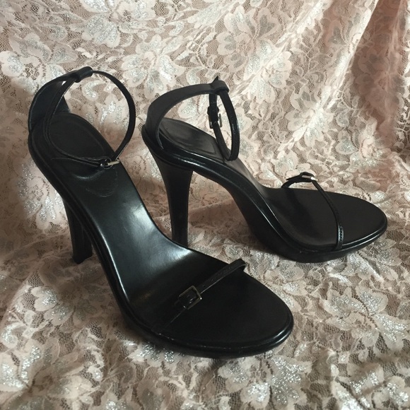 Colin Stuart Black Heels Sz 6.5