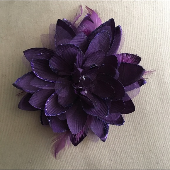 Purple flower clip