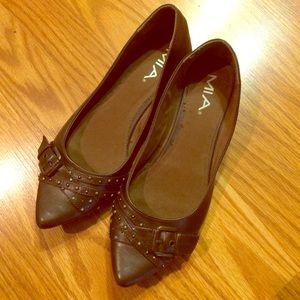 Brown dressy flats size 8