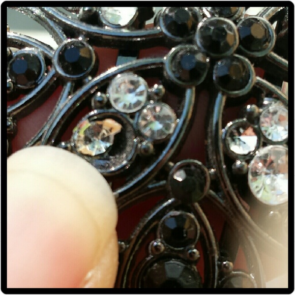 SOLD Hair Piece Headband - Picture 4 of 4