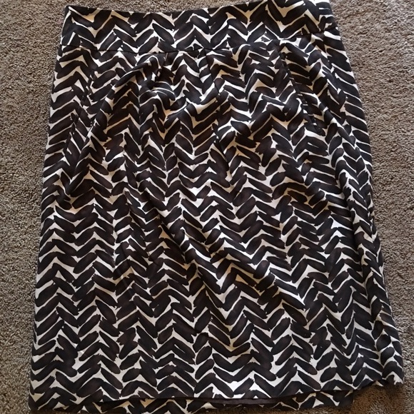 🎯Sold in Bundle🎯Adorable skirt - Picture 2 of 3