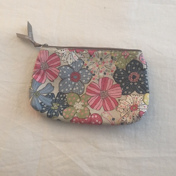 Thirty One pouch