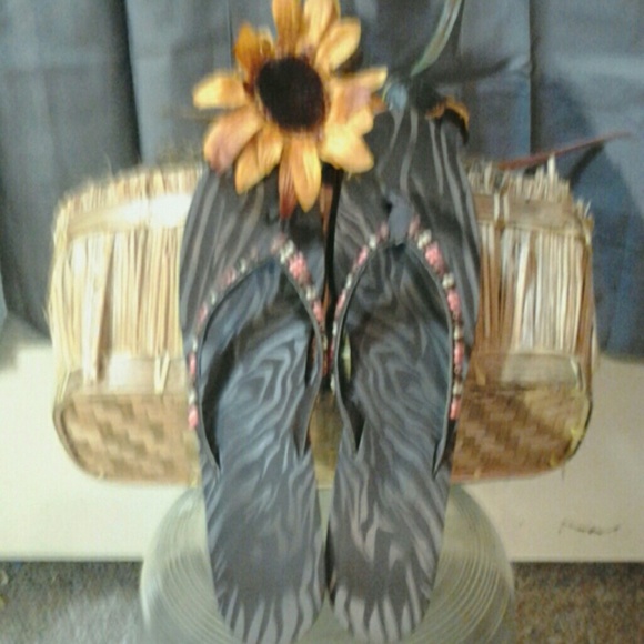 Wedgiie SANDLES