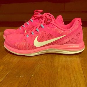 Nike Duel Fusion Run 3