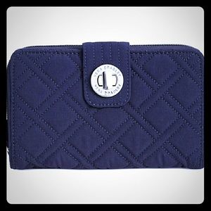 Vera Bradley Classic Navy Turnlock Wallet