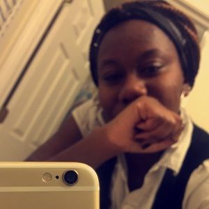 Meet your Posher, Camille