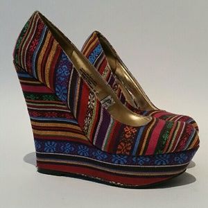 Mossimo Mexican Fabric Wedges